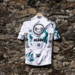 La formation bretonne B&B HOTELS – KTM présente son maillot domicile 2022