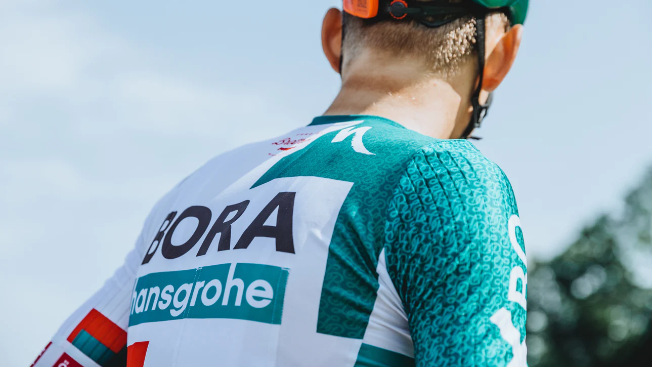 maillot-Bora-Tour-de-France-2022-dos